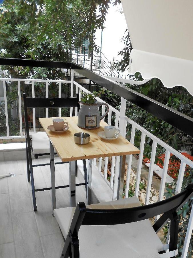 Marras Apartment Athen Exterior foto